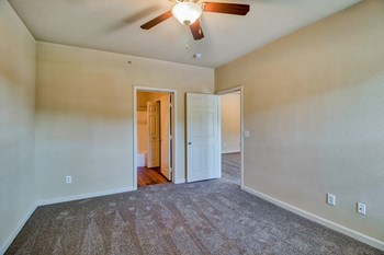 Parc at Metro Center Apartments in Nashville Tennessee photo of bedroom - Photo Gallery 5