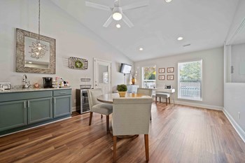 7013 Brandemere Lane 1-2 Beds Apartment for Rent - Photo Gallery 6