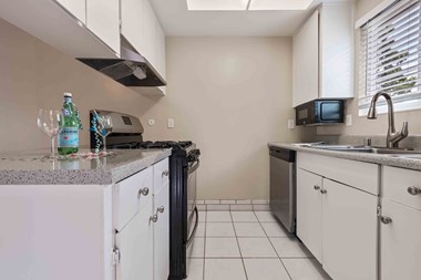 36163 Fremont Blvd. 1 Bed Apartment for Rent - Photo Gallery 1