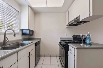 36163 Fremont Blvd. 1-2 Beds Apartment for Rent - Photo Gallery 2