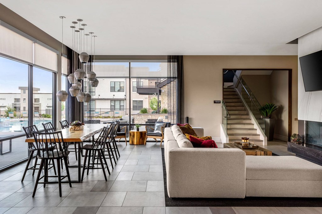 Gateway Arvada Ridge Leasing Office