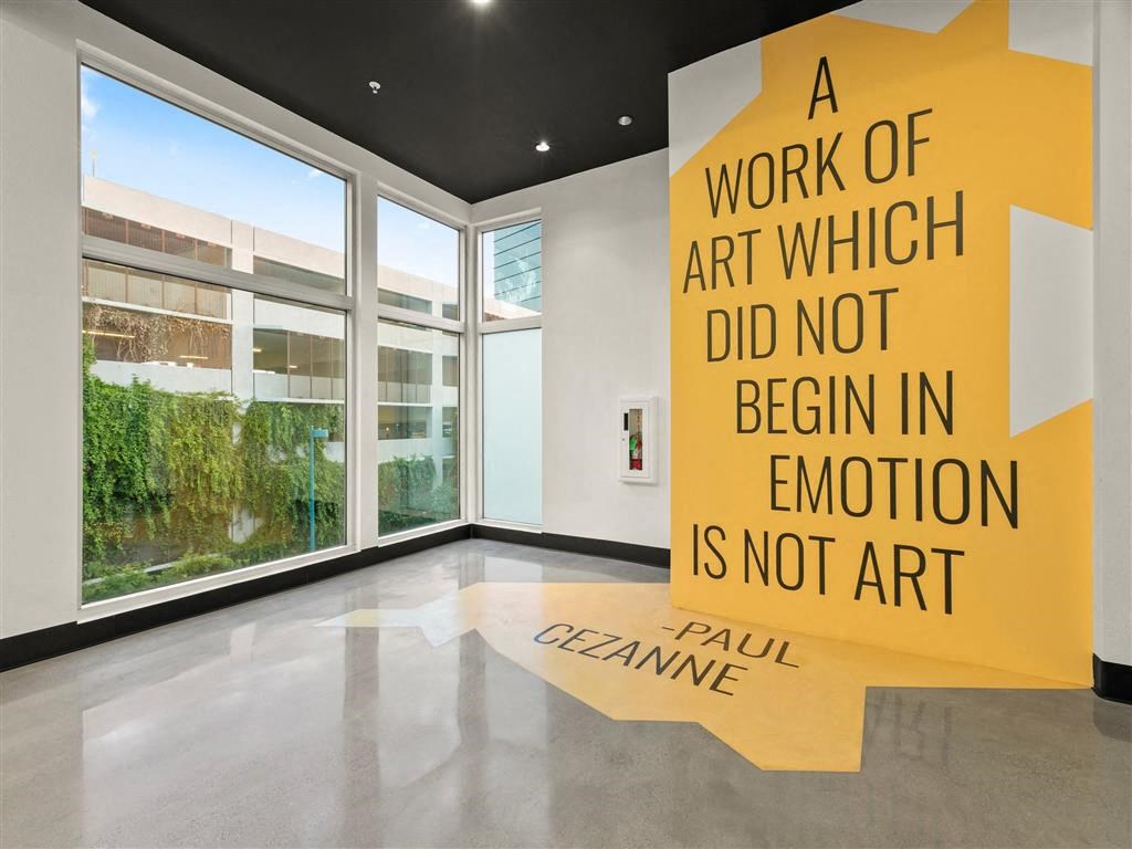 Art by Artist Thierry Noir in property building