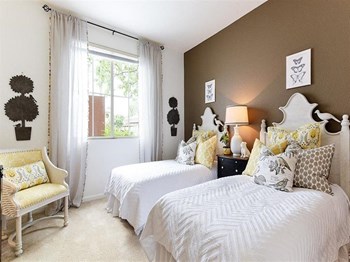 bedroom with accent wall