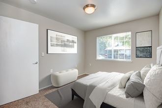 5800 Titleist Lane SE 1-3 Beds Apartment for Rent - Photo Gallery