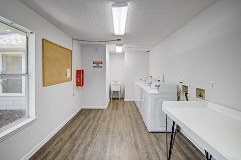 Chelsea Apartments in Gainesville Florida photo of laundry facilities