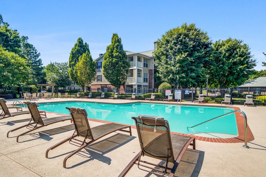 our apartments offer a swimming pool with chairs