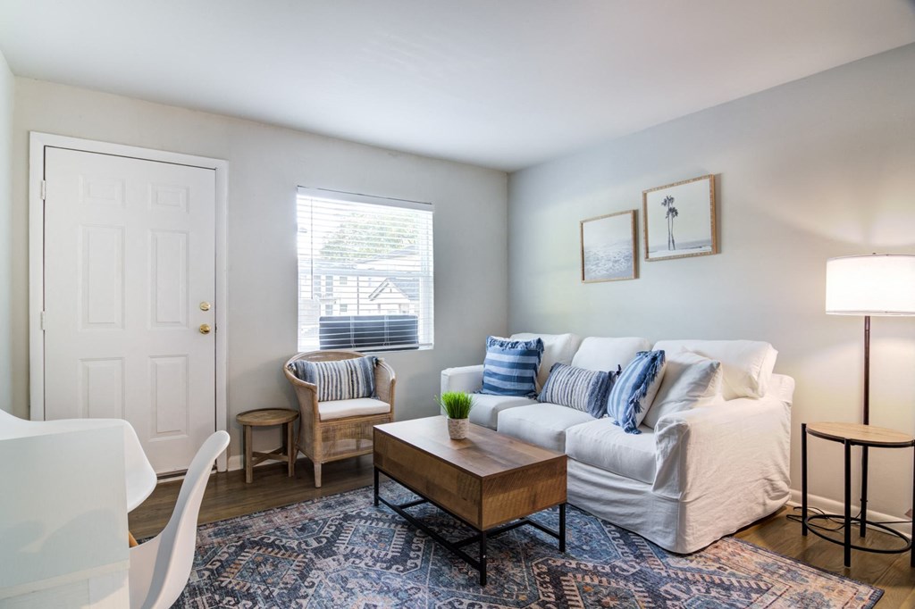 Collier Flats Apartments in Atlanta Georgia photo of living room with hardwood flooring