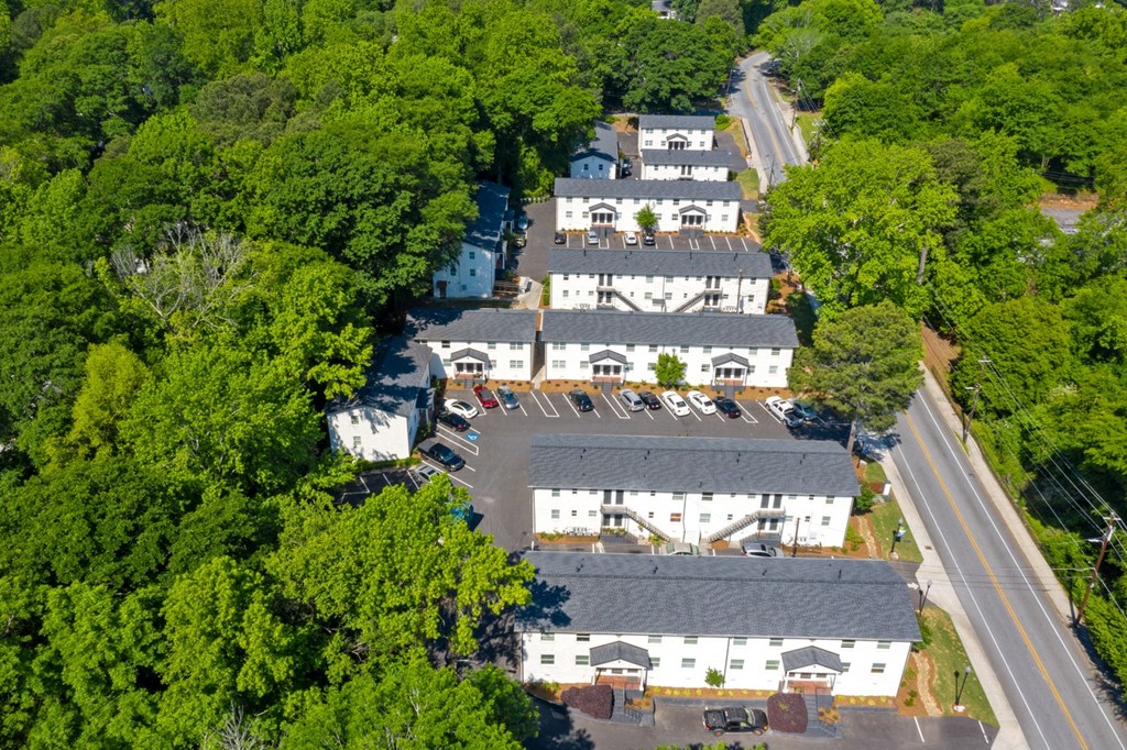 Collier Flats Atlanta GA apartment photo of community