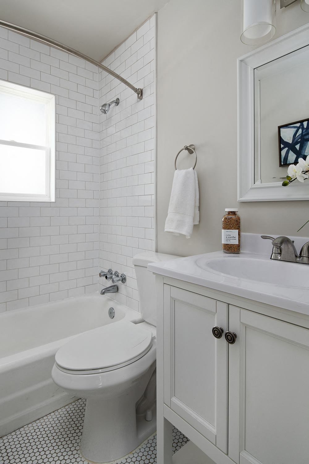 Collier Flats Atlanta GA apartment photo of  modern bathroom
