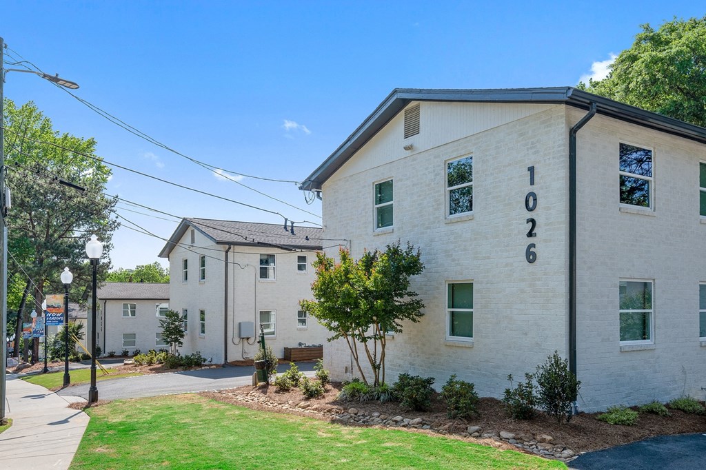 Collier Flats Atlanta GA apartment photo of  community building