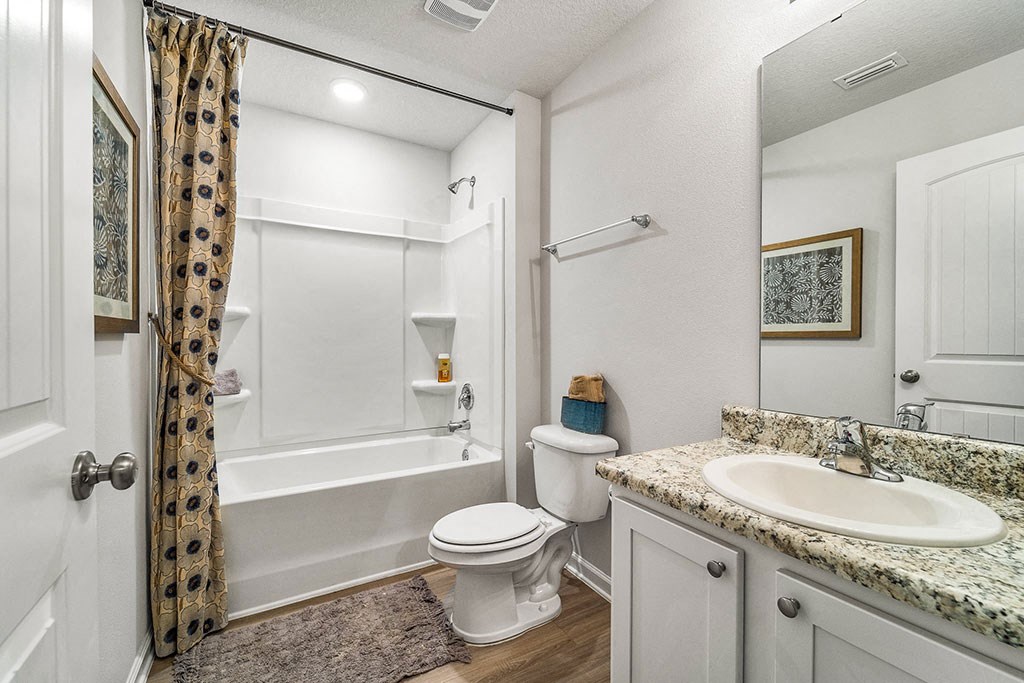 Well Equipped Kitchen at Rock Ridge, Pensacola, 32526