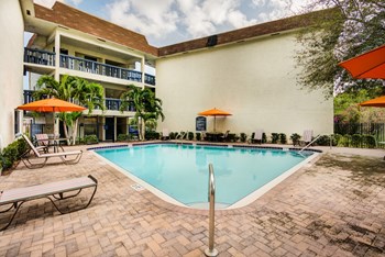 2500 Springdale Boulevard 1-2 Beds Apartment for Rent - Photo Gallery 3