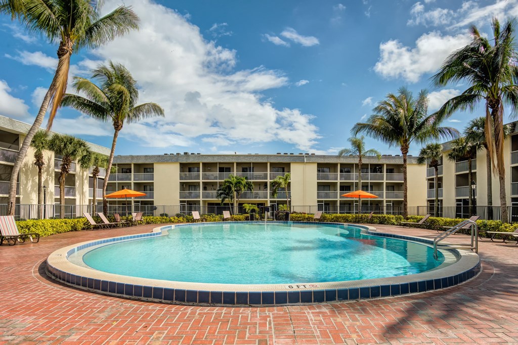 Coronado Springs Apartments in Palm Springs Florida photo of swimming pool