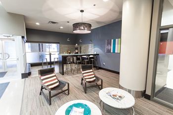 Social Gathering Lounge at Cosmopolitan Apartments, Saint Paul, MN, 55101