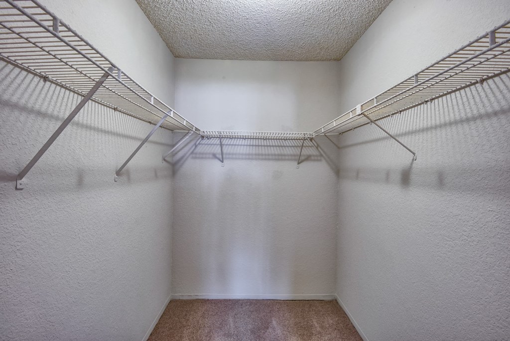 the preserve at ballantyne commons spacious walk in closets