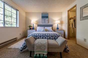 Bedroom - Photo Gallery 6
