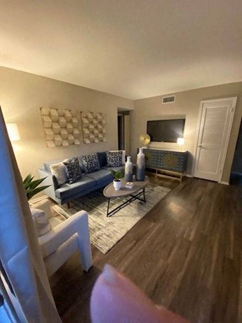 Forest Glen Apartments