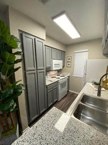 Forest Glen Apartments