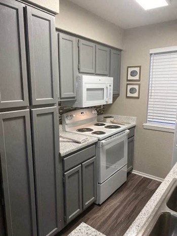 Forest Glen Apartments