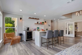 4861 College Acres Drive 1-2 Beds Apartment for Rent - Photo Gallery 2