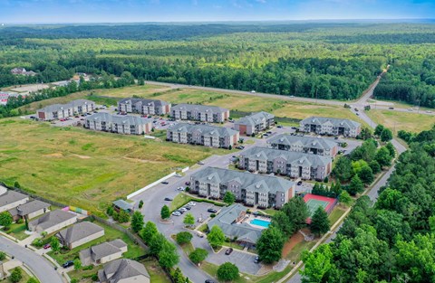 Lancaster Place Apartments in Calera Alabama photo of aerial view of community
