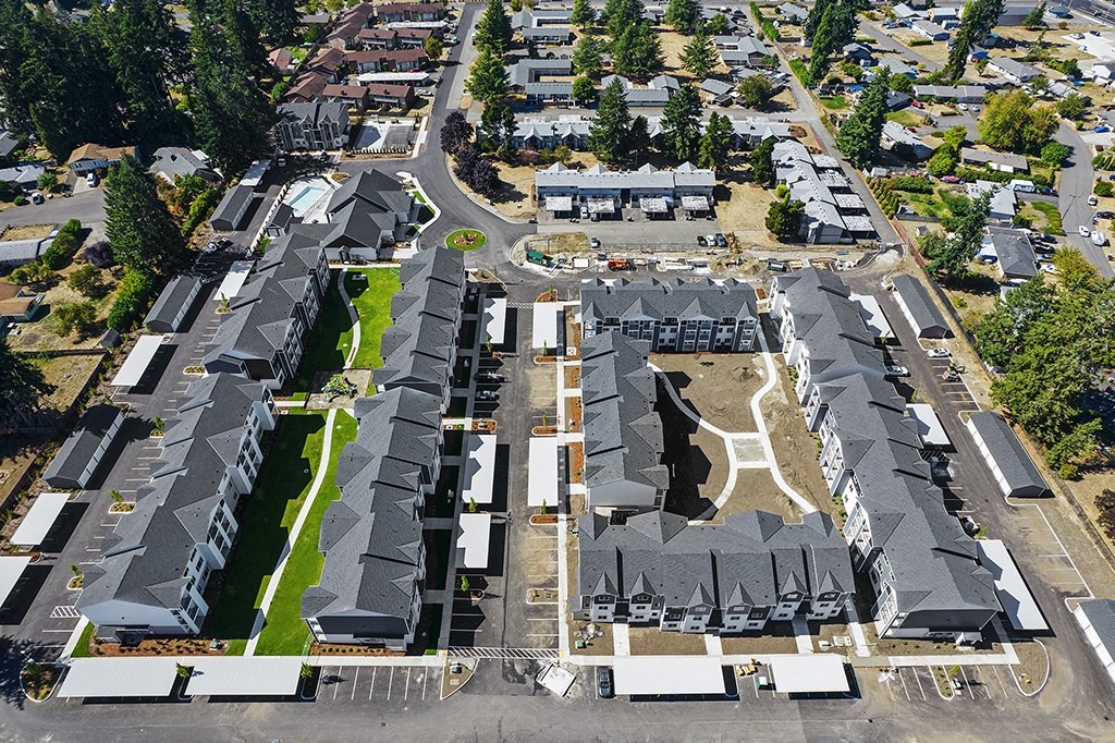 arial view of apartment community,