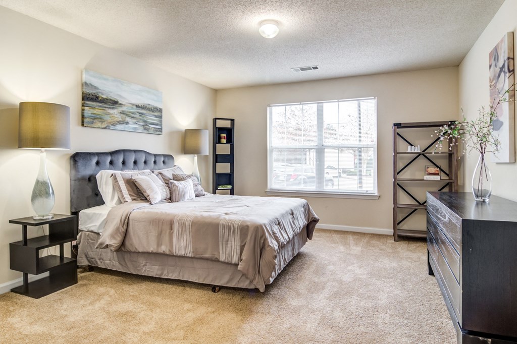Ashford at Spring Lake apartments in Atlanta Georgia photo of bedroom with large window
