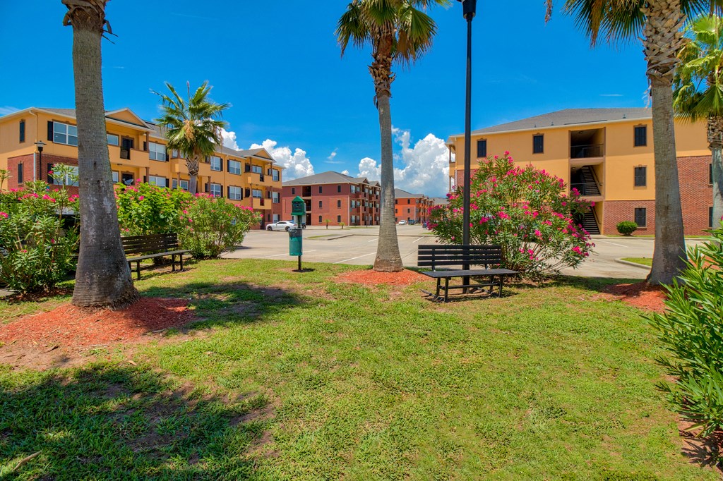 Oceanaire Apartments in Biloxi, MS photo of community buildings