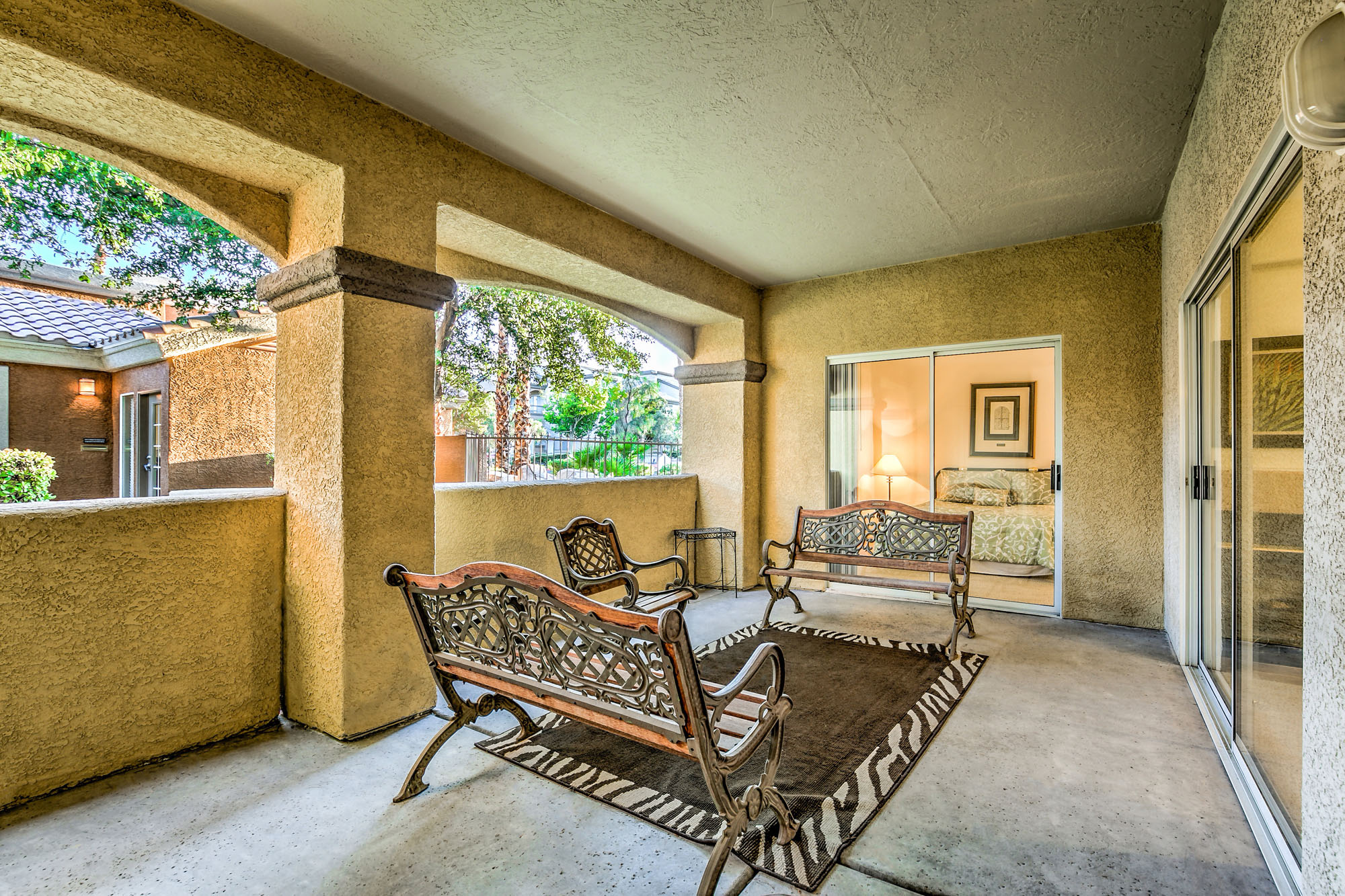 Spacious Patio