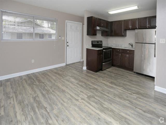 39th Avenue apartments in Gainesville, FL photo of kitchen