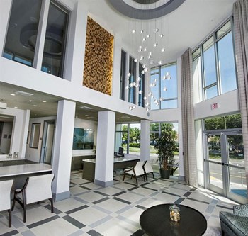 1702 W. Cleveland Street Studio-3 Beds Apartment for Rent - Photo Gallery 5