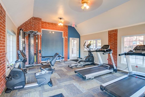 the gym at 1861 muleshoe road