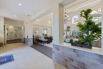 120 SE Everett Mall Way 1-2 Beds Apartment for Rent - Photo Gallery 4