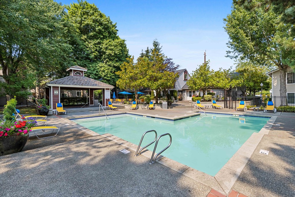 Fultons Crossing Apartments