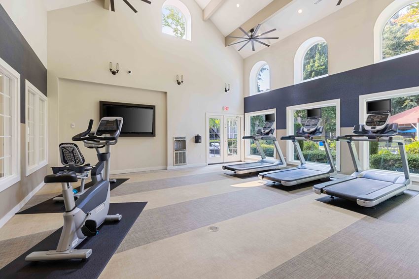 Fultons Crossing Apartments in Everett, WA photo of fitness center - Photo Gallery
