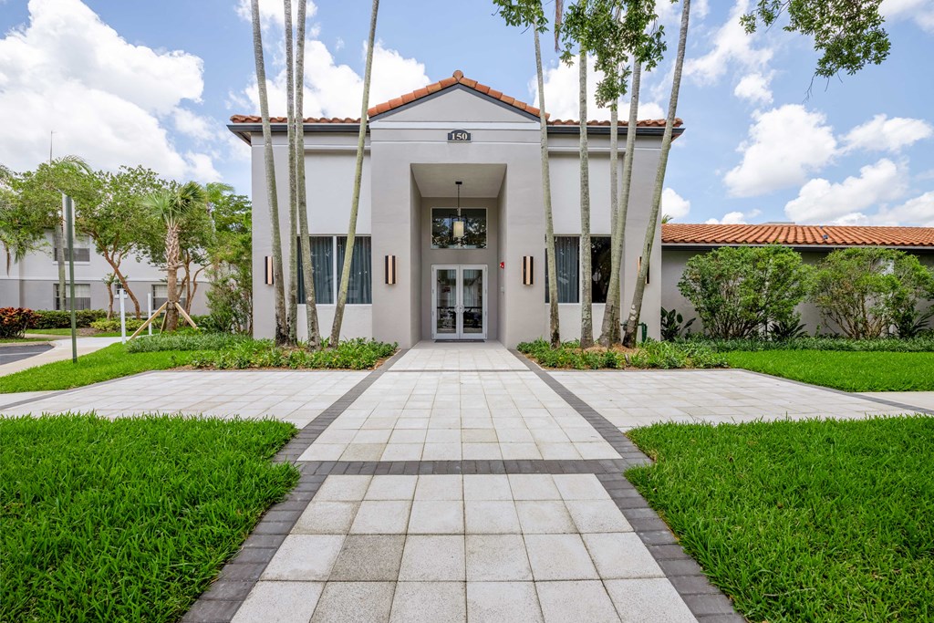 Gatehouse on the Green Apartments in Plantation, FL photo of outside leasing office