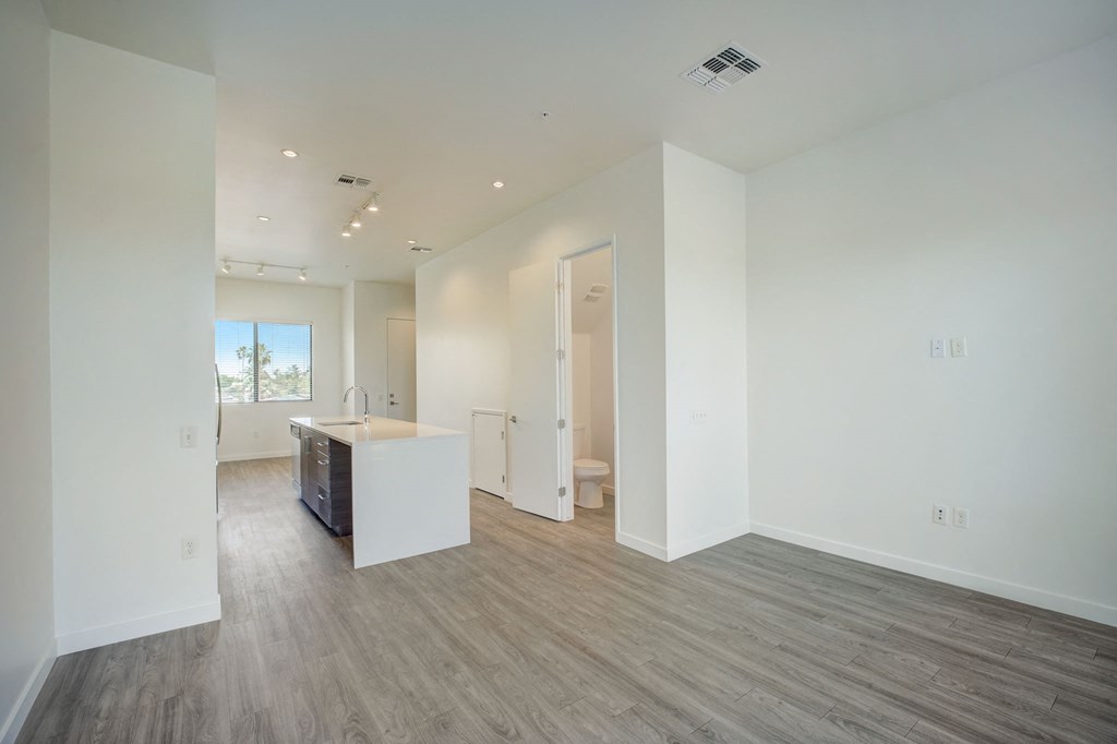 Dusk Scottsdale Apartments