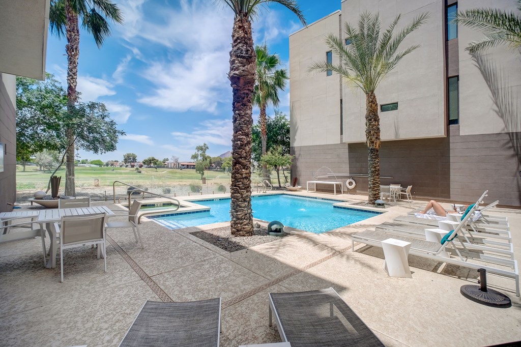 Dusk Scottsdale Apartments