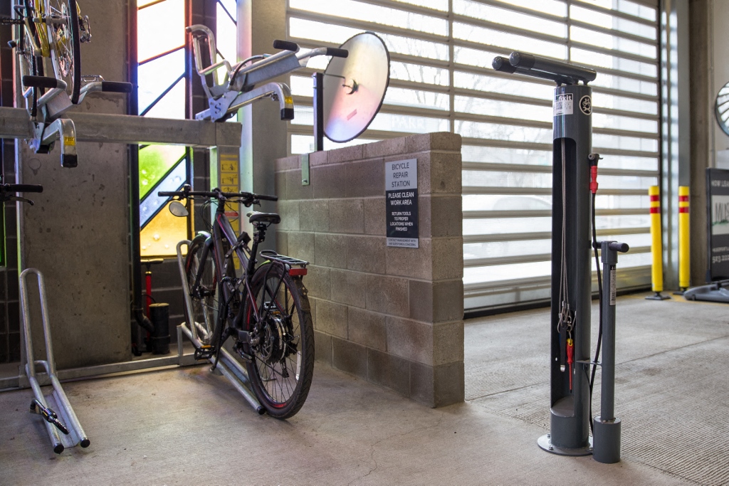 bike service station