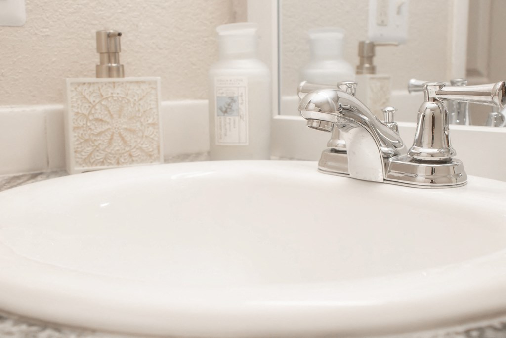 The Element at River Pointe apartments in Jacksonville Florida photo of bathroom sink