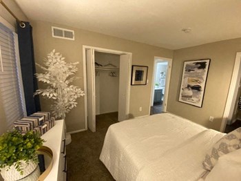 Forest Glen Apartments