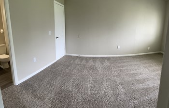 Enclave At Lake Ellenor