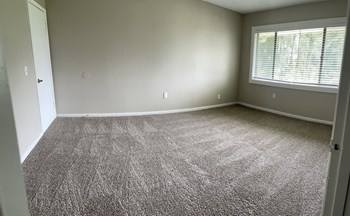 Enclave At Lake Ellenor