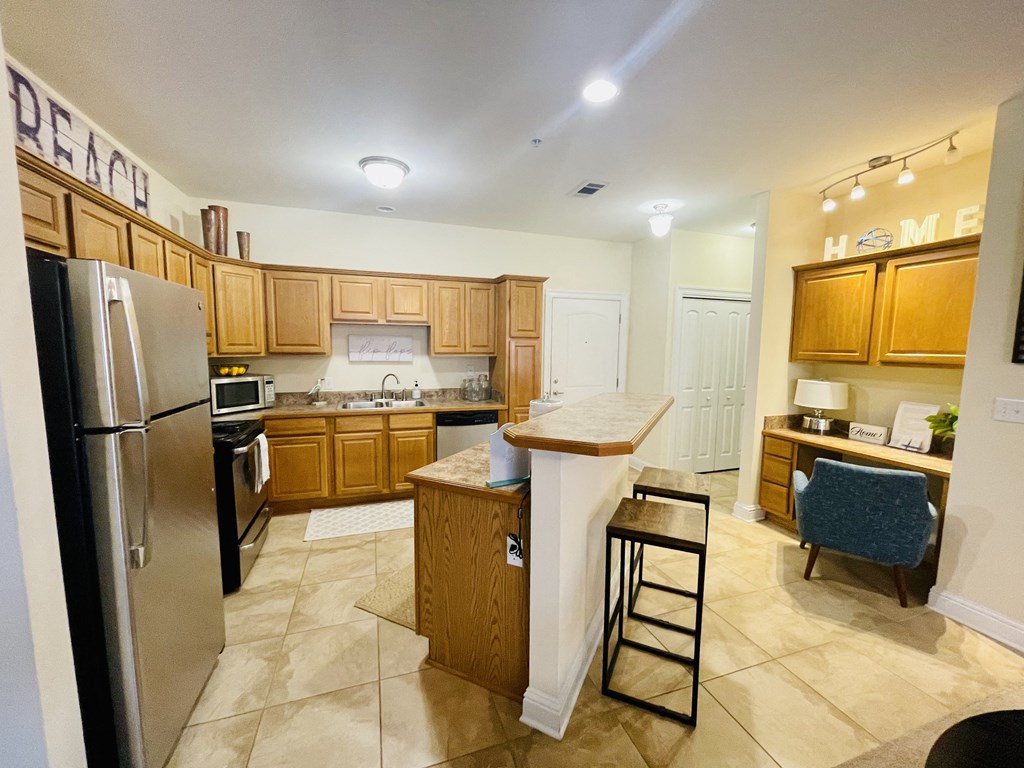 Oceanaire Apartments in Biloxi, MS photo of spacious kitchen
