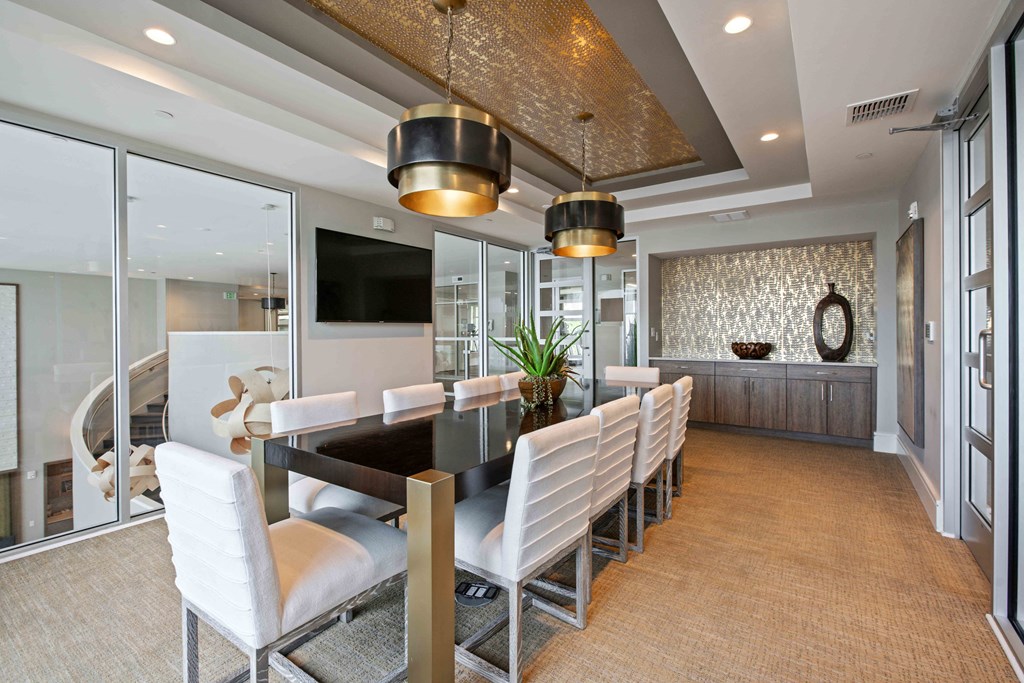 Juno at Winter Park apartments in Winter Park Florida photo of private conference room