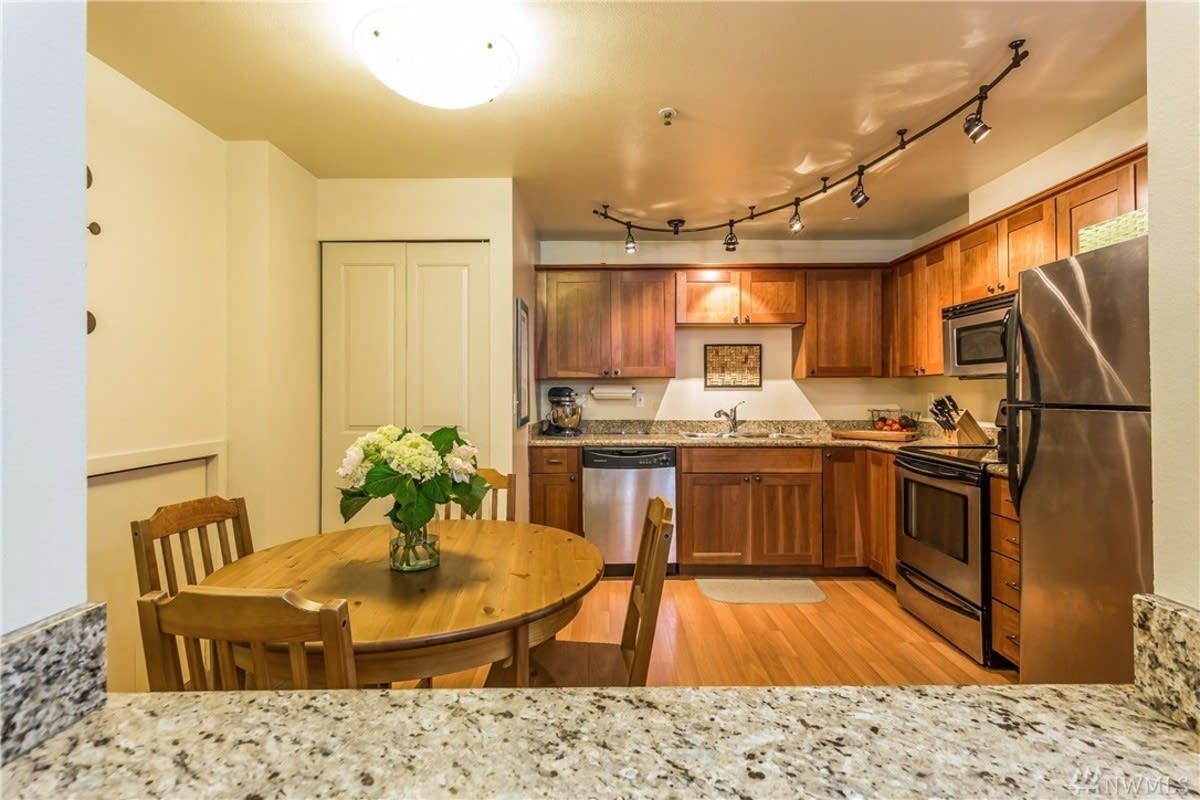 dining area with view to kitchen