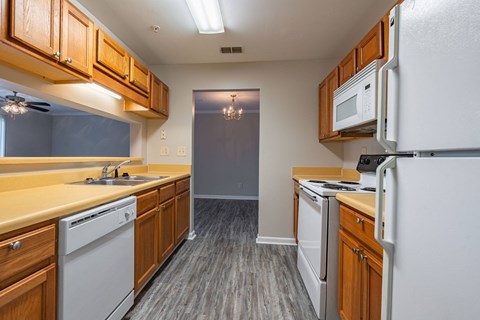 Lancaster Place Apartments in Calera Alabama photo of kitchen with white appliances