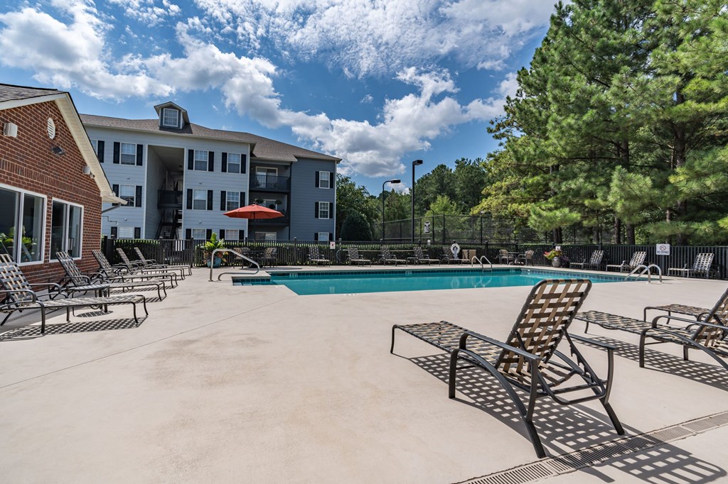 Lancaster Place Apartments in Calera Alabama photo of pool