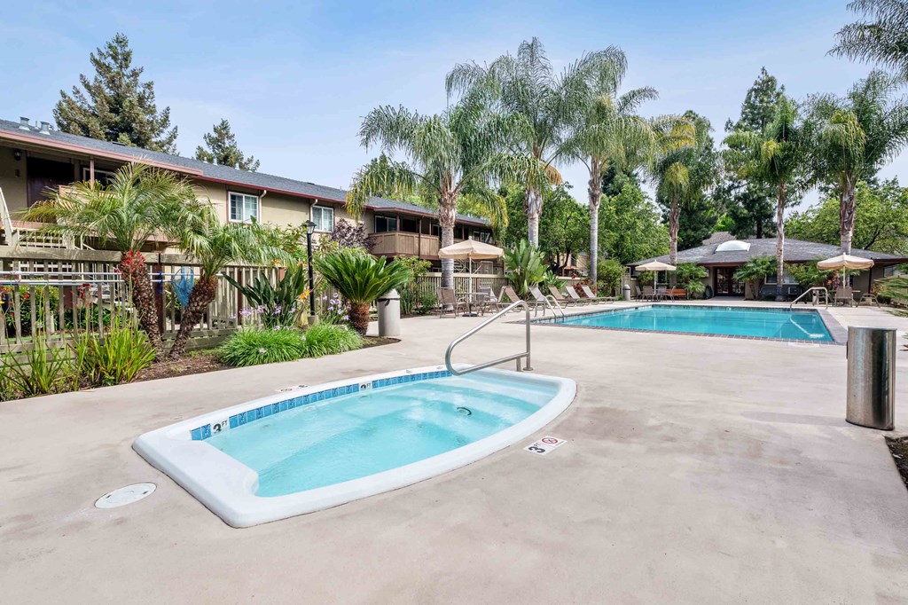 Fremont CA Apartments for Rent - Lincoln Glen - Gated Pool and Spa Surrounded By Lounge Seating