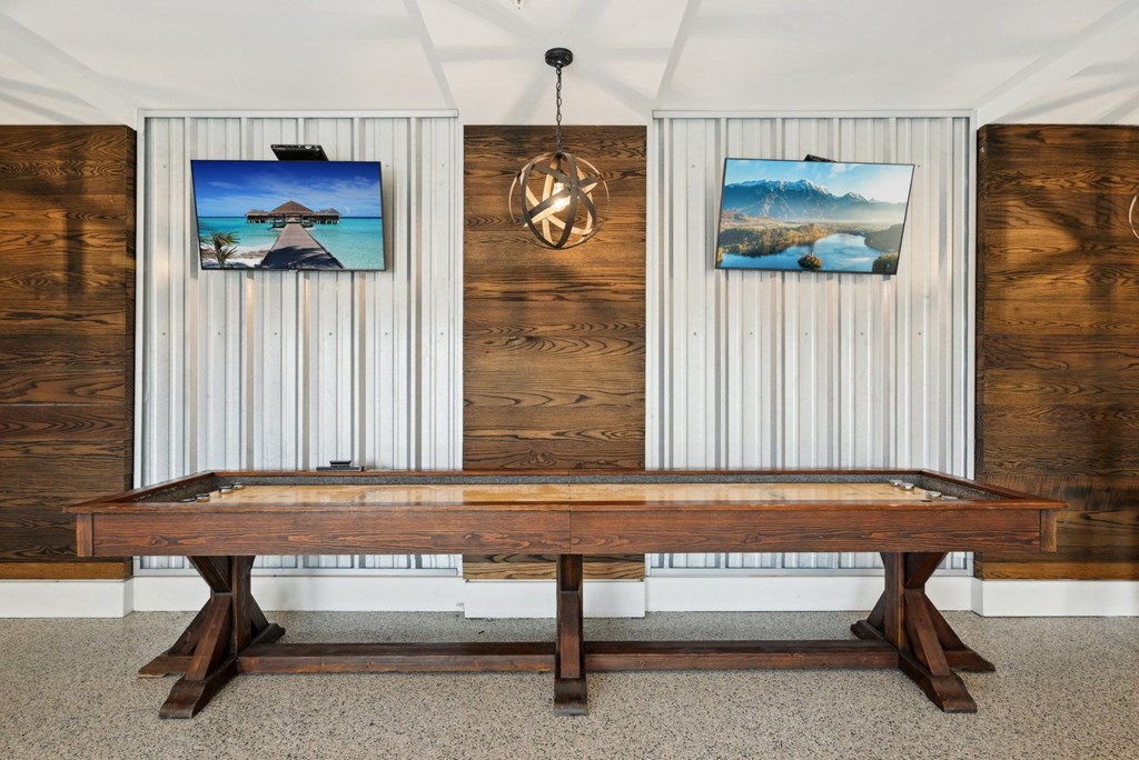 Luxia Rockwall Downes